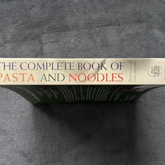 The Complete Book of Pasta and Noodles - Picture 4 of 5